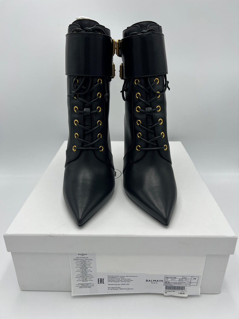 Uria Leather Ankle Boots
