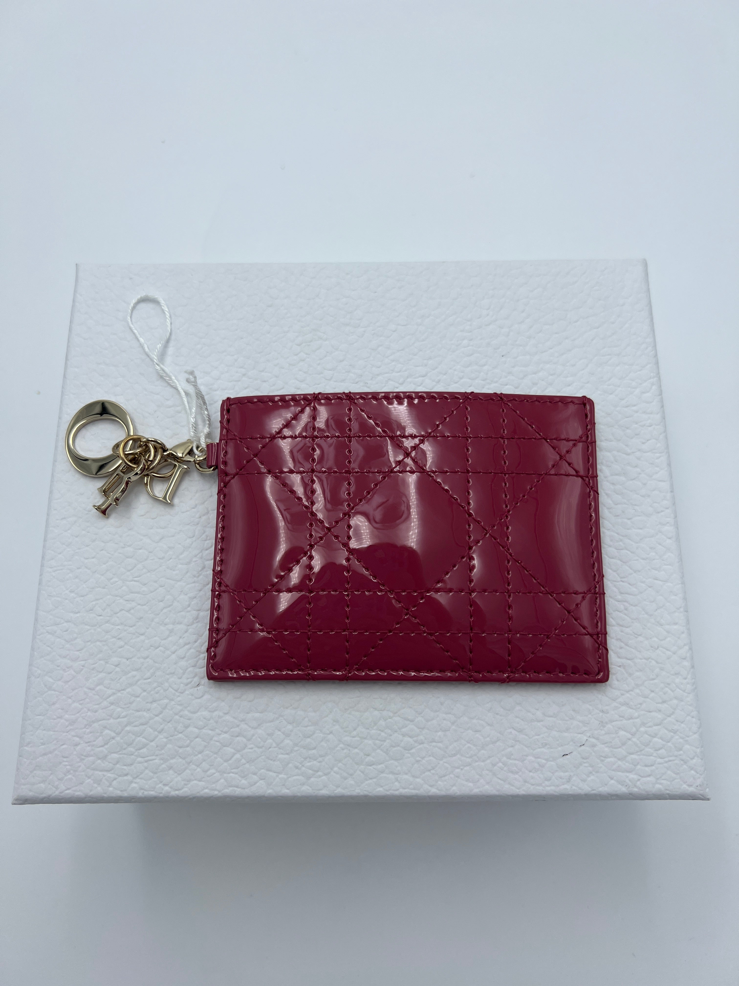 Dior Lady offers Dior cardholder